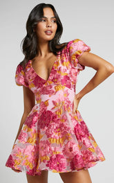 Brailey Jacquard Mini Dress - Puff Sleeve Dress In Pink